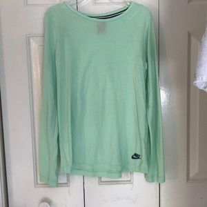 long sleeve nike shirt